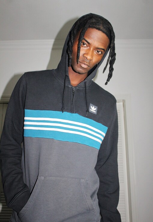 garment image