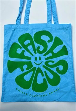 FashFocus Smiley Graphic Tote Bag in Blue/Green