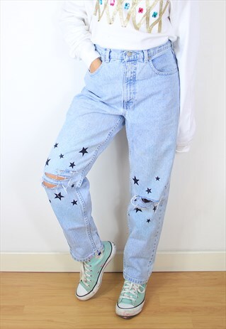 VINTAGE REWORKED RIPPED JEANS WITH STAR KNEE PRINT