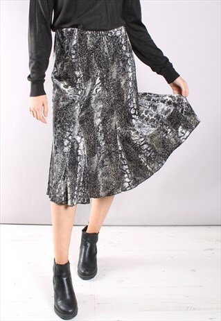 VINTAGE 80S VELVET MIDI SKIRT IN GREY ANIMAL PRINT