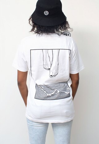 YOROSHIKU CLASSIC: MANGA BACK PRINT T-SHIRT WHITE LEVITATE