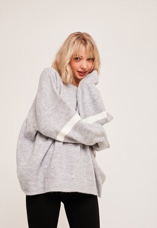 SUBDUED GREY OVERSIZED SPORTY JUMPER