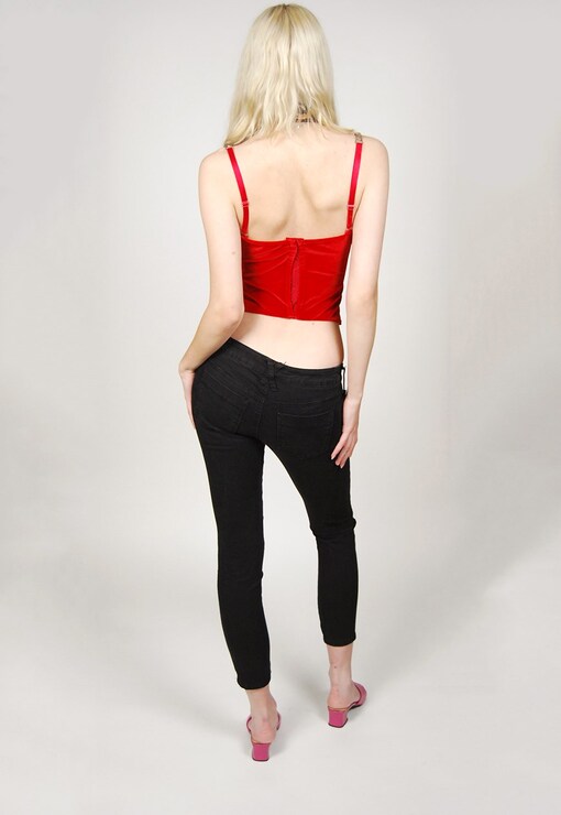 garment image