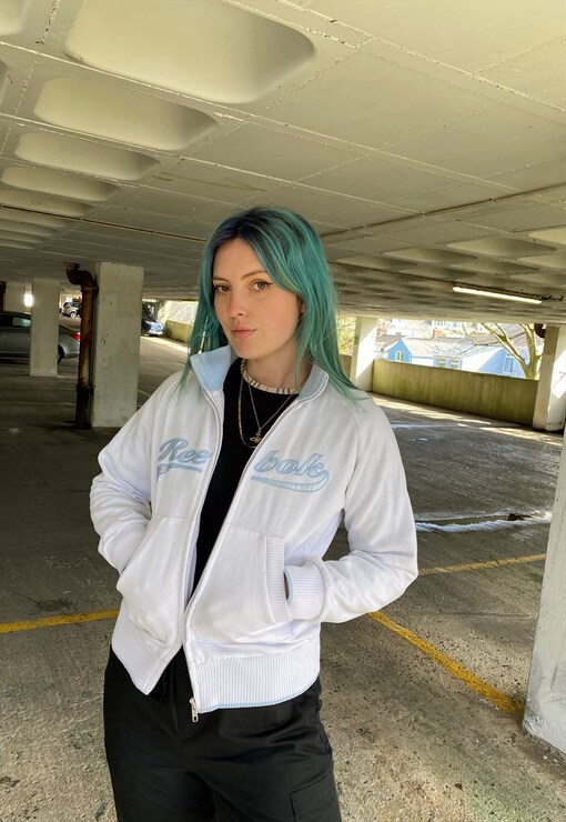 garment image