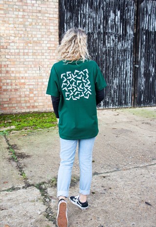 GEOMETRIC UNISEX T-SHIRT