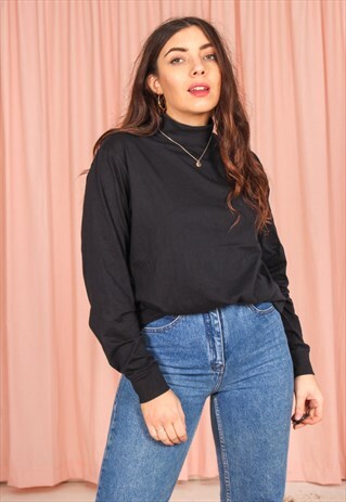 VINTAGE 90S TURTLE NECK JUMPER IN BLACK