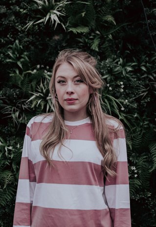 LONG SLEEVE STRIPED T-SHIRT IN DULLED PINK AND WHITE