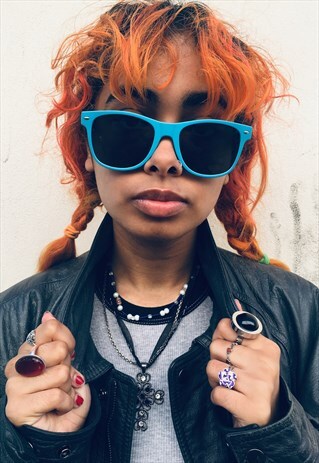 VINTAGE 80S BLUE FESTIVAL WAYFARER SUNGLASSES