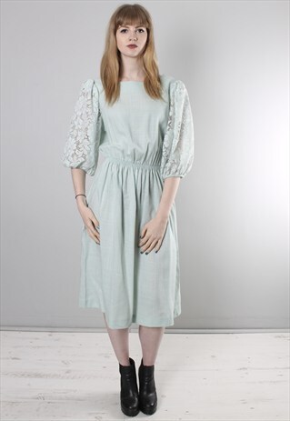 VINTAGE 80S MINT GREEN LACE PUFF SLEEVE DRESS