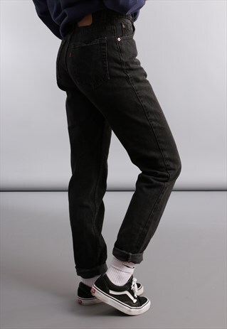 VINTAGE LEVI'S HIGH WAISTED 550 MOM JEANS FB17