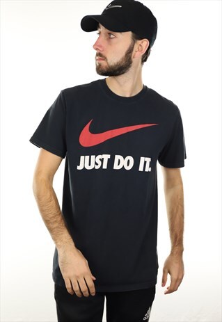 VINTAGE NIKE GRAPHIC T SHIRT TEE