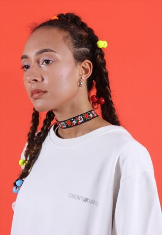 WHITE DKNY JEANS Y2K WHITE EMBROIDERED SWEATSHIRT