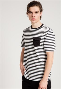 Striped T-shirt in Black&White with Chest Pocket Detail