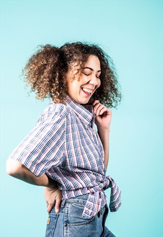 VINTAGE TOMMY HILFIGER SHIRT IN BLUE AND RED CHECKS