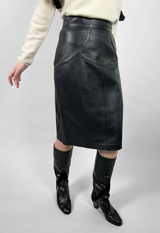 garment image