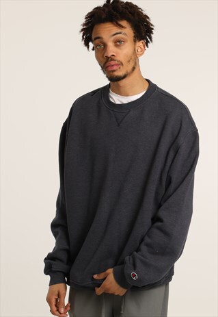 VINTAGE CHAMPION SWEATSHIRT