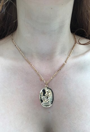 VINTAGE 80S 90S Y2K GOLD TONE COIN STYLE NECKLACE