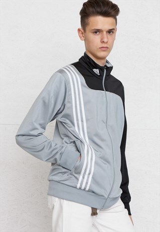 VINTAGE GREY ADIDAS ZIP TRACK JACKET