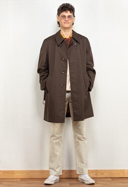 Vintage 80's Men Mid-Length Mac Coat in Brown