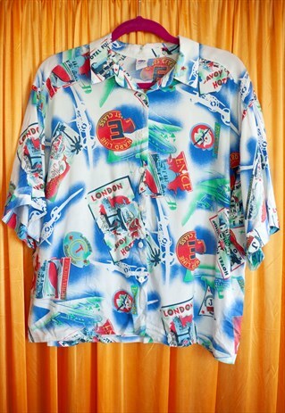 VINTAGE 90S BLOUSE WHITE BLUE RED TRAVEL PLANE SHORT SLEEVED