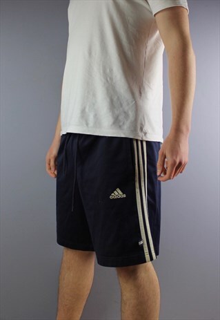 VINTAGE ADIDAS SHORTS IN NAVY WITH POCKETS, EMBROIDERED LOGO