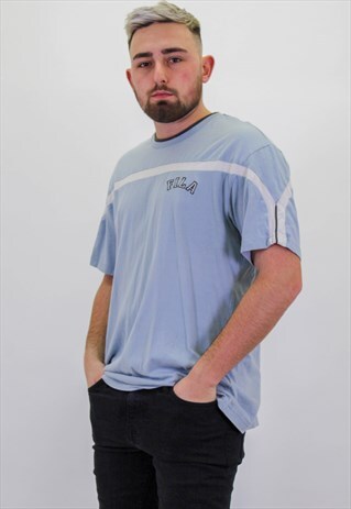 VINTAGE FILA T-SHIRT IN BLUE IN XL