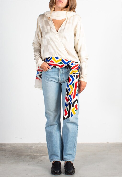 garment image