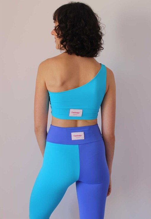 garment image