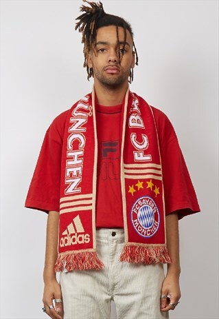 VINTAGE FC BAYERN MUNICH FOOTBALL SCARF