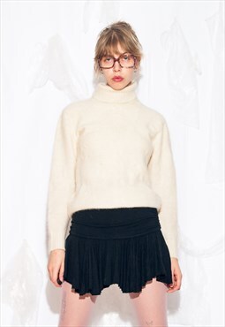 Vintage Y2K Angora Wool Knit Jumper in Beige