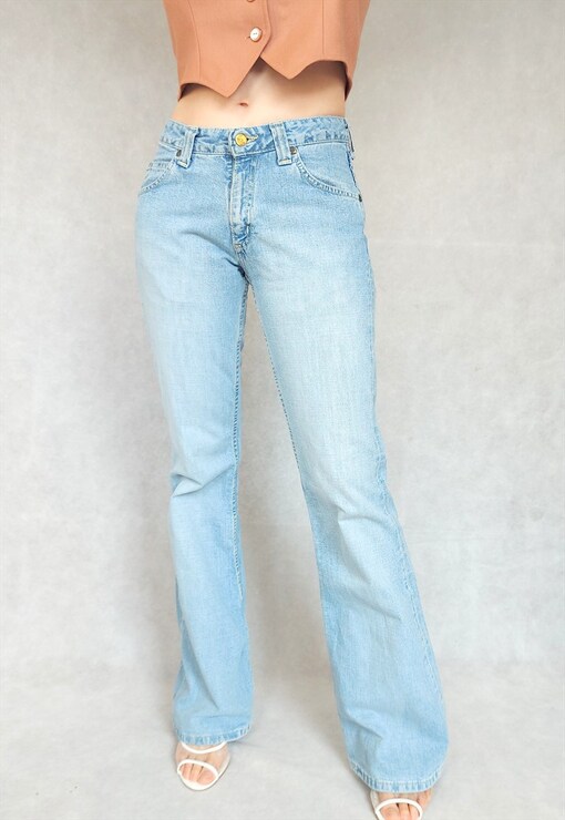 garment image