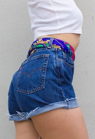 VINTAGE 80'S HIGH WAIST BLUE LEVI SHORTS