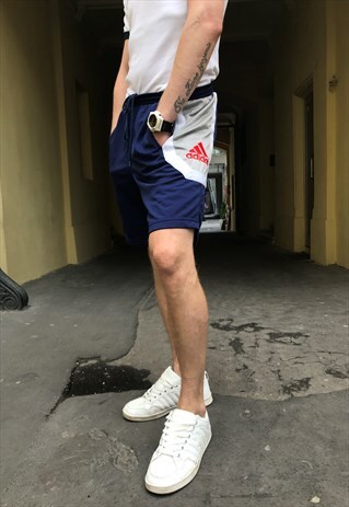 VINTAGE 90' COOL CLASSIC OLDSCHOOL NAVY BLUE ADIDAS SHORTS