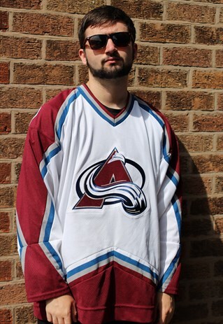 VINTAGE COLORADO AVALANCHE NHL ICE HOCKEY JERSEY