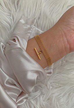 Gold T Bar Bracelet
