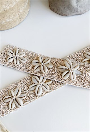 VINTAGE 90S GOES 70'S BOHO HIPPIE SHELLS & BEADS BELT