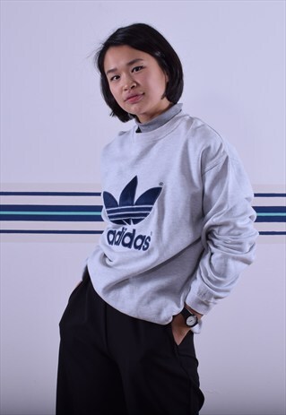 GREY ADIDAS SWEATSHIRT