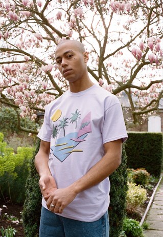 SHORT SLEEVED LILAC T-SHIRT WITH 80S CALIFORNIA PALM PRINT