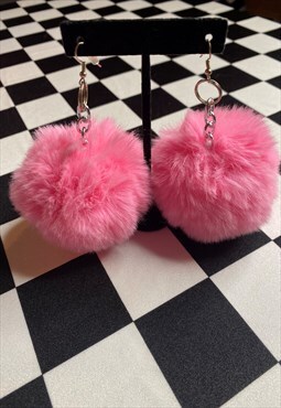 Emma Altman [EXCLUSIVE] Faux Fur Earrings in Baby Pink