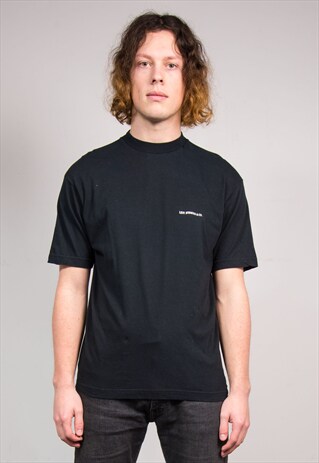 90'S VINTAGE PLAIN BLACK LEVI'S T-SHIRT