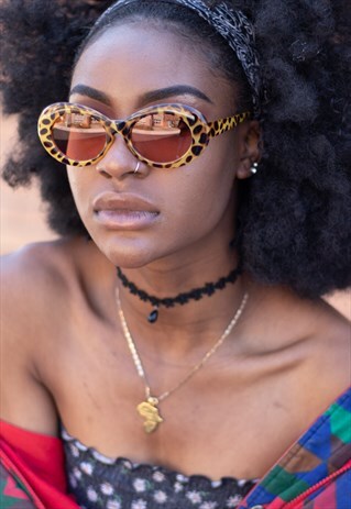 SOLBAS 90S Y2K OVAL COBAIN SUNGLASSES IN LEOPARD/RED