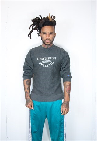 VINTAGE CHAMPION SWEATSHIRT