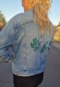 Vintage Levi's Denim Jacket w Hand Painted Wild Flowers