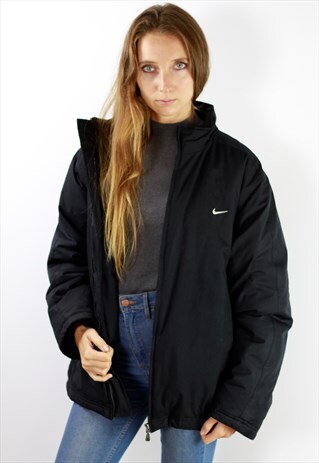 VINTAGE NIKE PUFFER JACKET BLACK