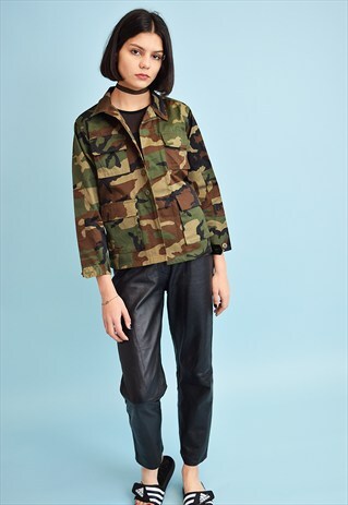 COOL VINTAGE 90'S RETRO CAMO ARMY JACKET TOP