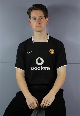 VINTAGE NIKE MANCHESTER UNITED FOOTBALL SHIRT IN BLACK WITH