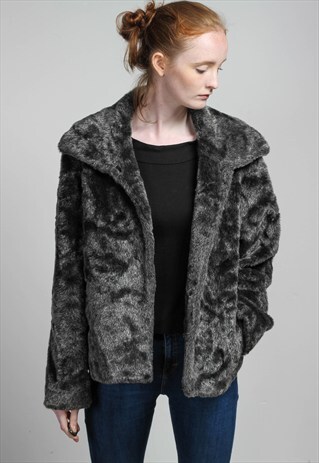 VINTAGE FAUX FUR JACKET