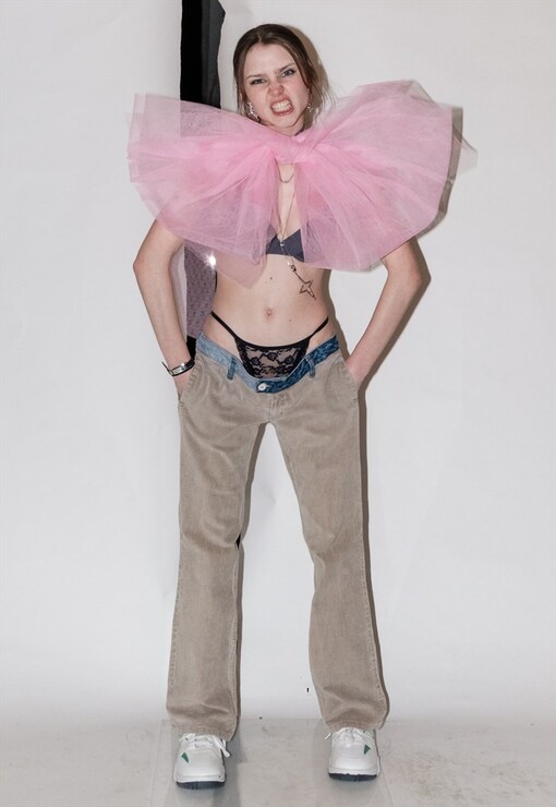 garment image