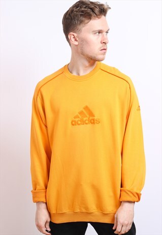 VINTAGE ADIDAS SWEATSHIRT