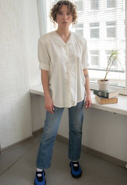 Vintage 80's Cream Short Sleeved Pleated Details Blouse
